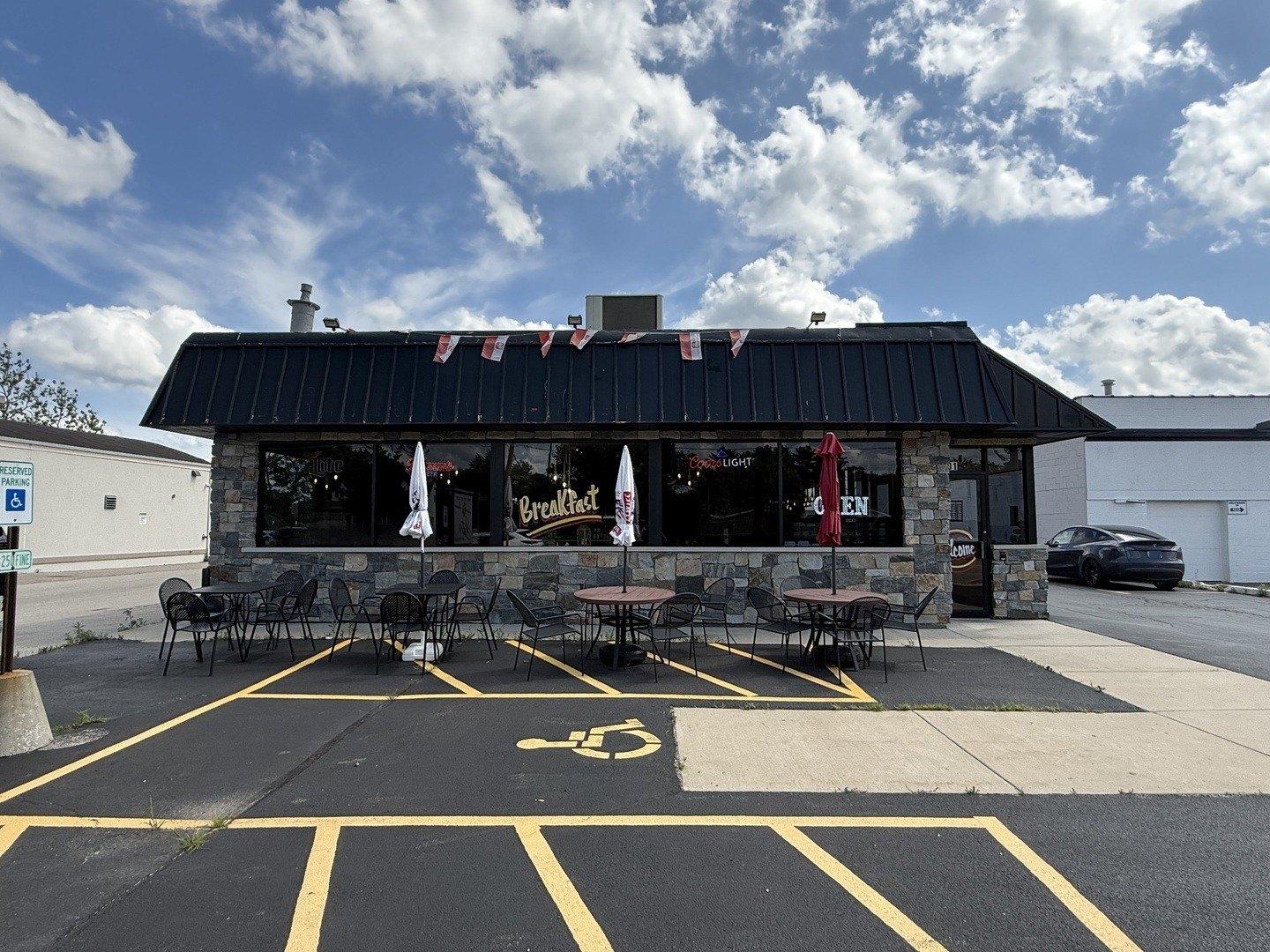 Property Image for 301 W Northwest Highway