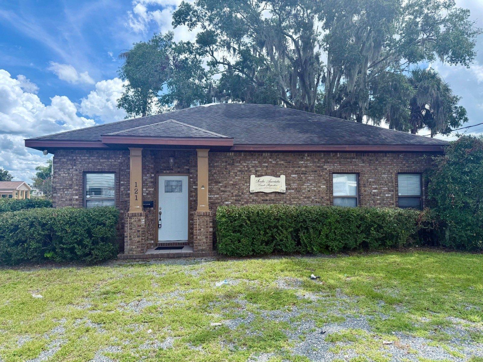 Property Image for 121  Se  Hernando Ave