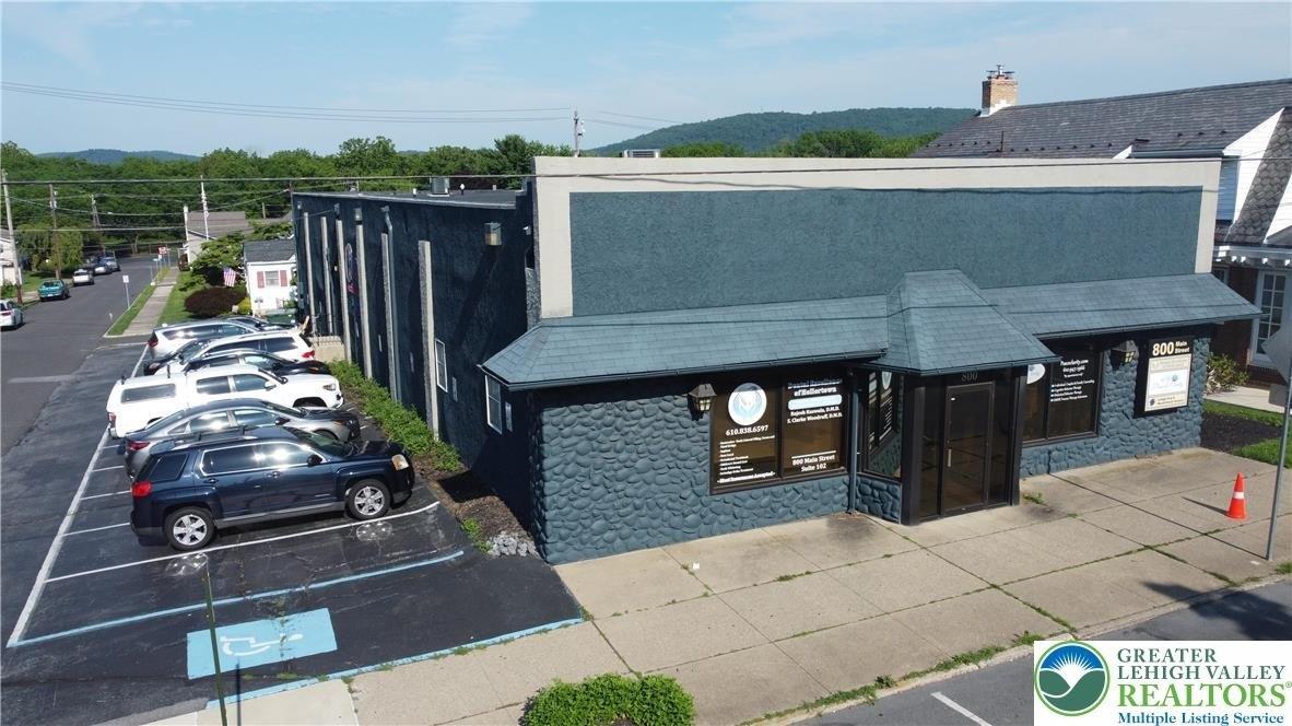 Property Image for 800 Main Street
