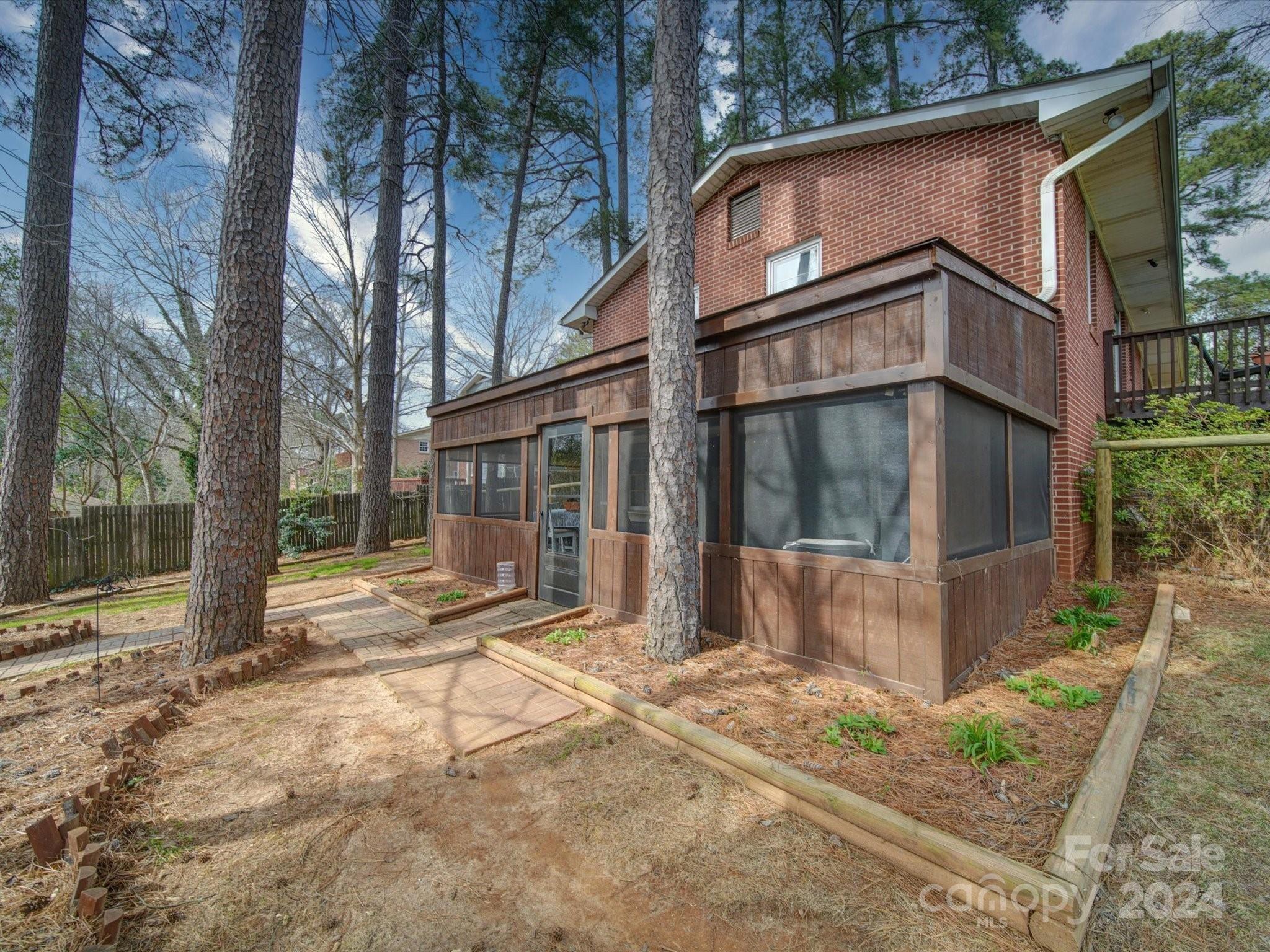 Property Image for 811 Gist Road