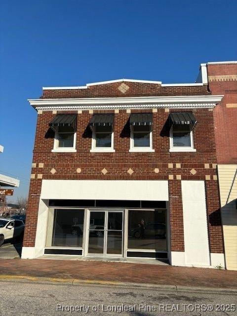 Property Image for 424 N Chestnut Street