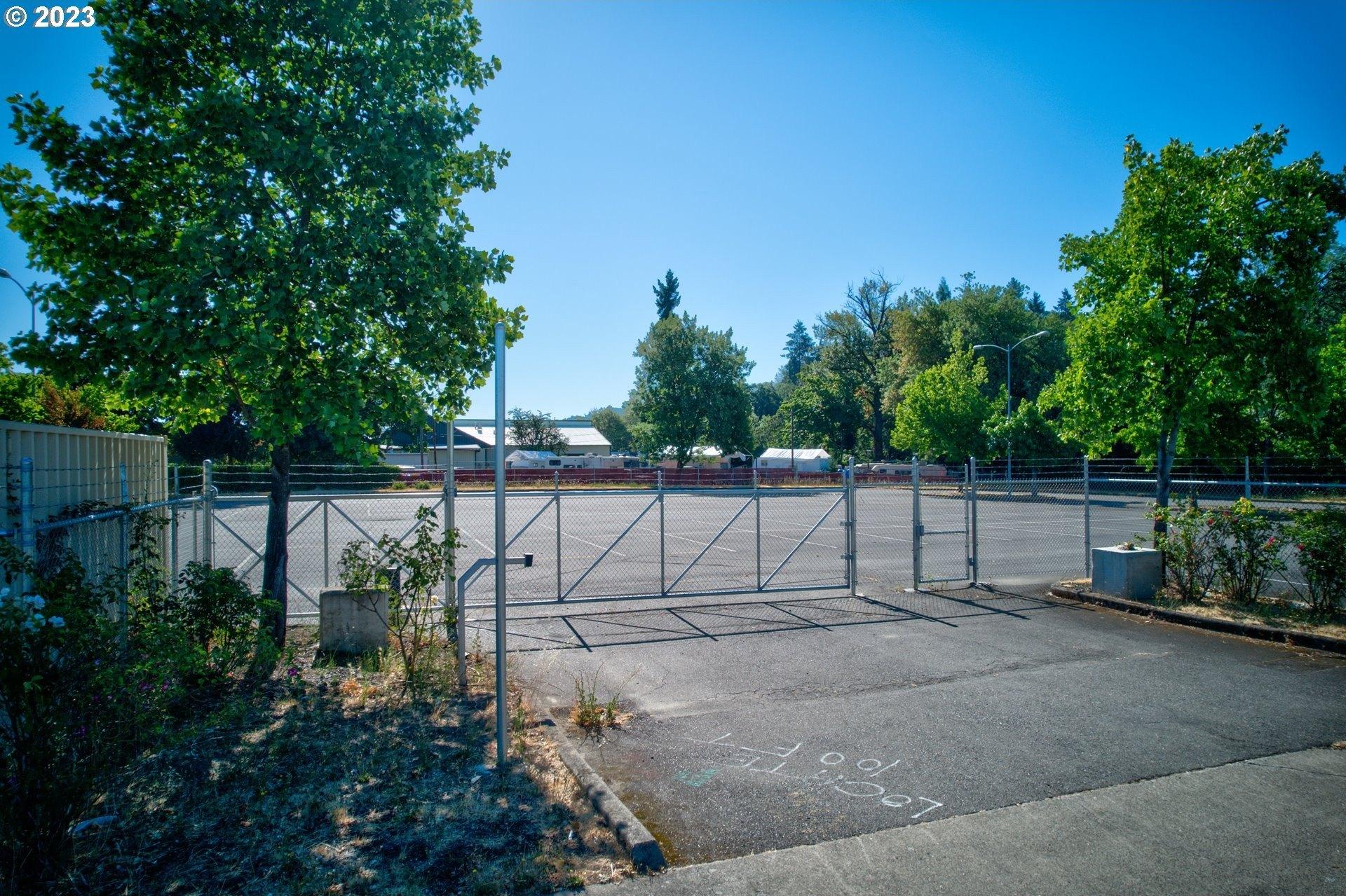 Property Image for 0 Ne Diamond Lake Blvd