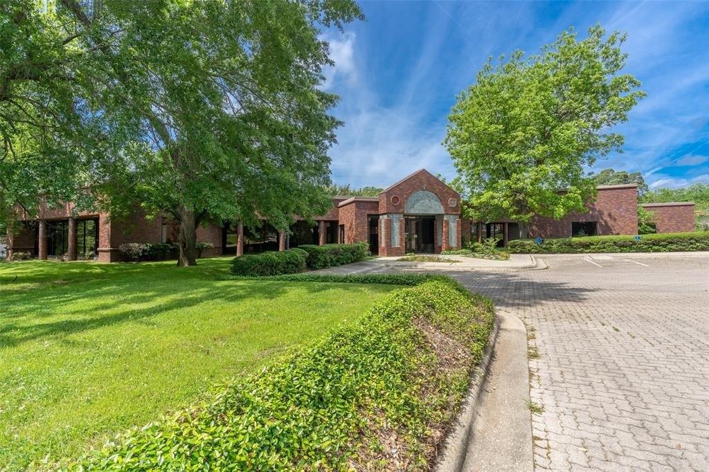 Property Image for 400 W Houston