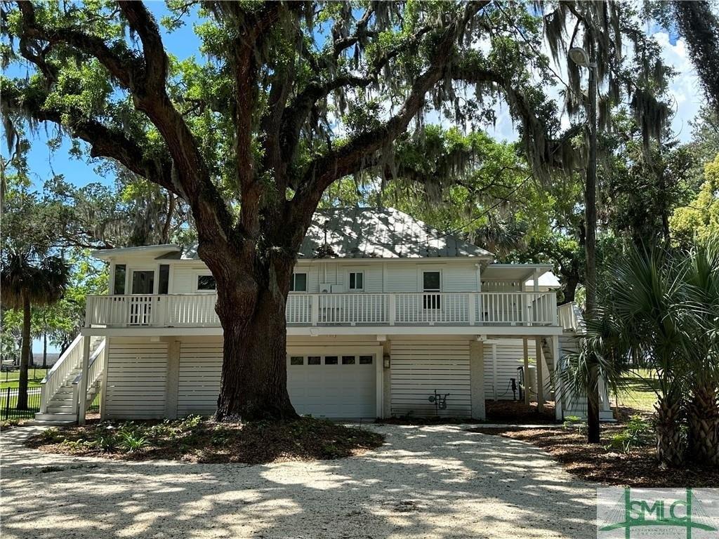 Property Image for 1844 Wilmington Island Road