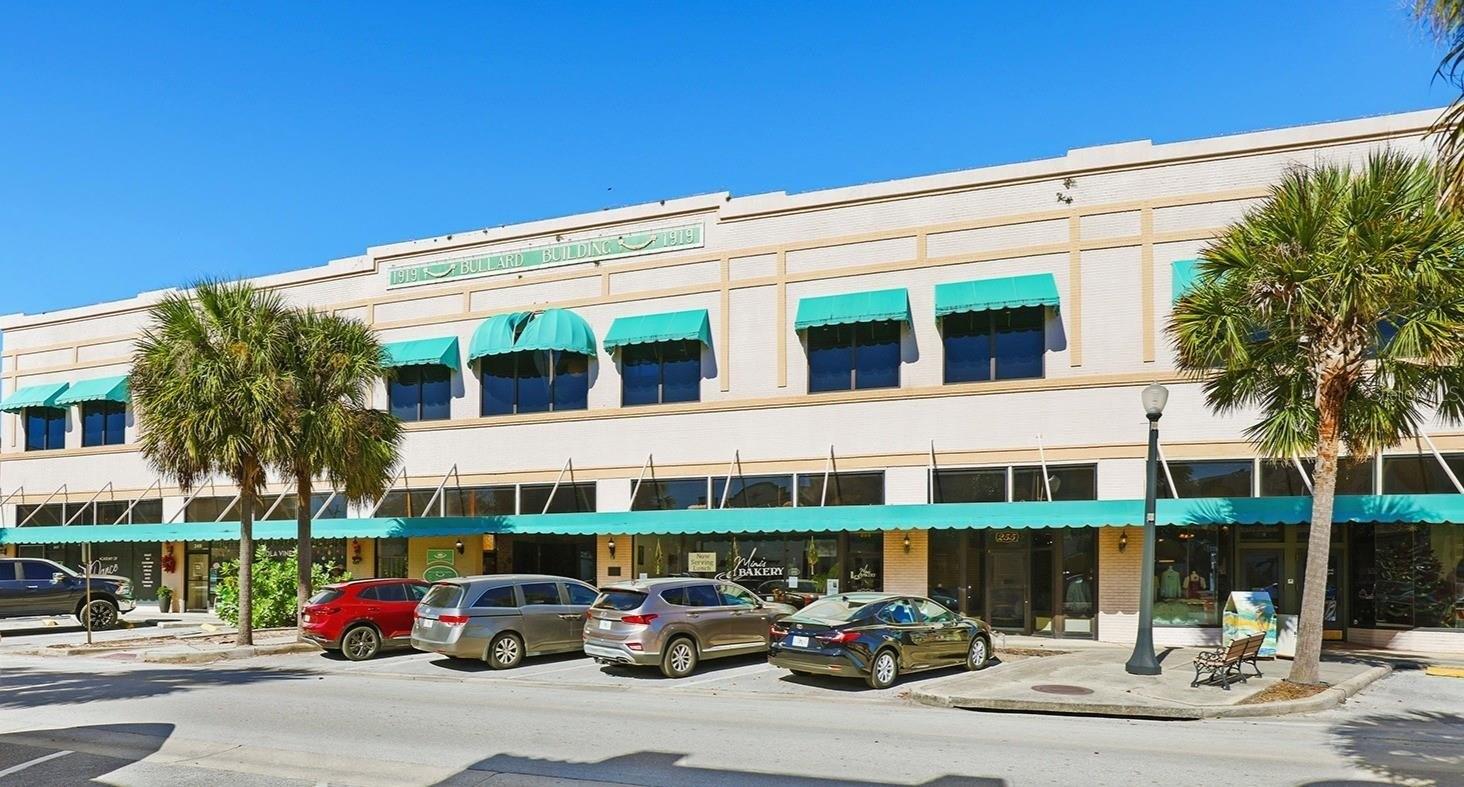 Property Image for 299 E Stuart Avenue