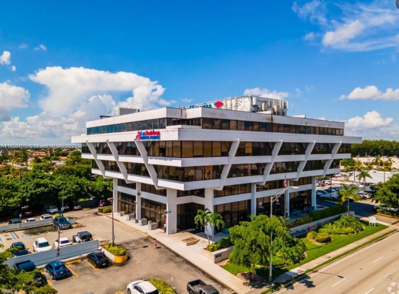 Property Image for 900 W 49th St Suite 314