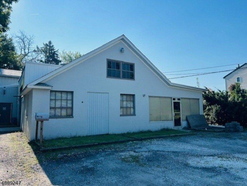 Property Image for 384 Rutherford Ave