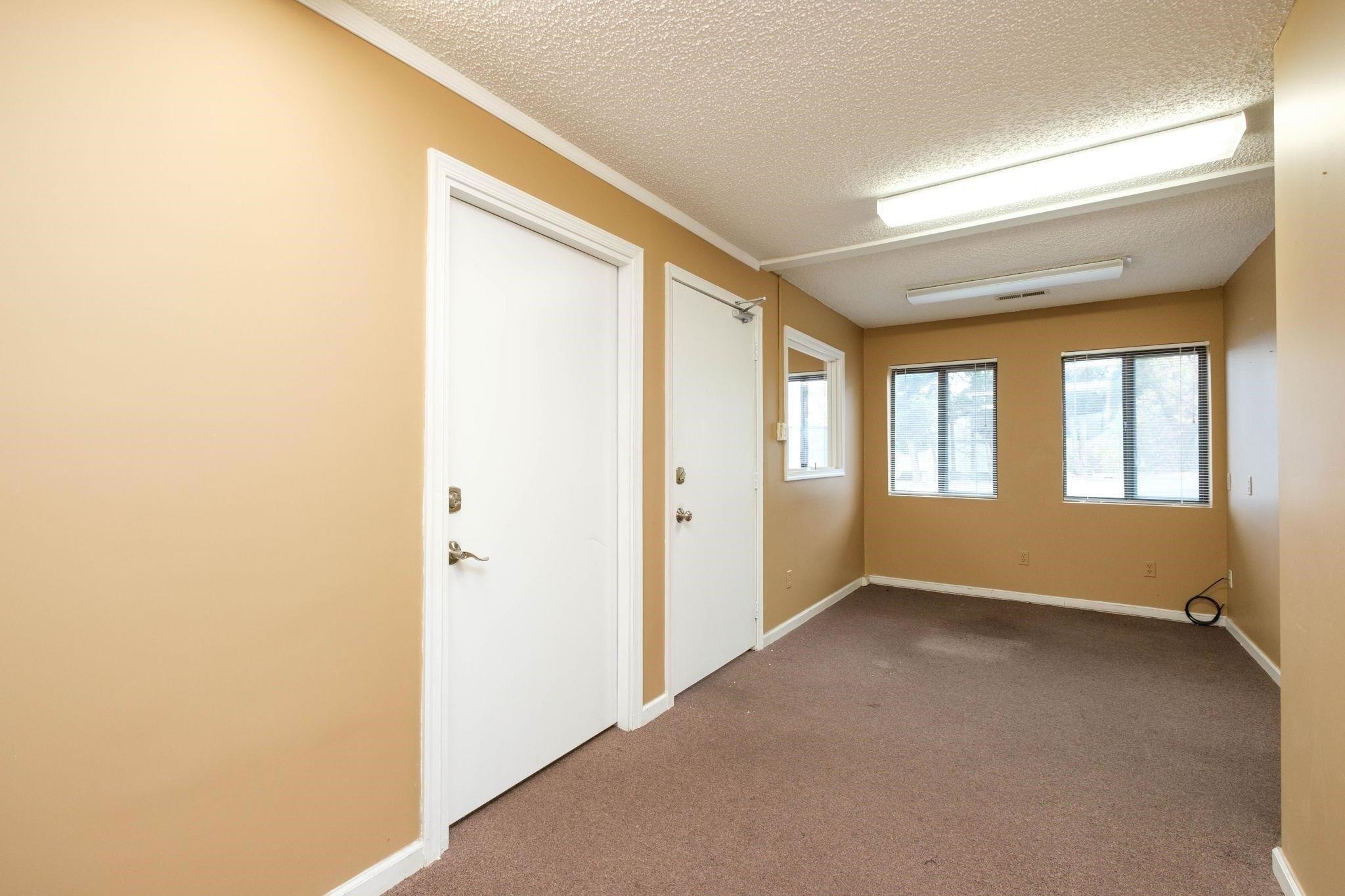 Property Image for 729 E Market St B