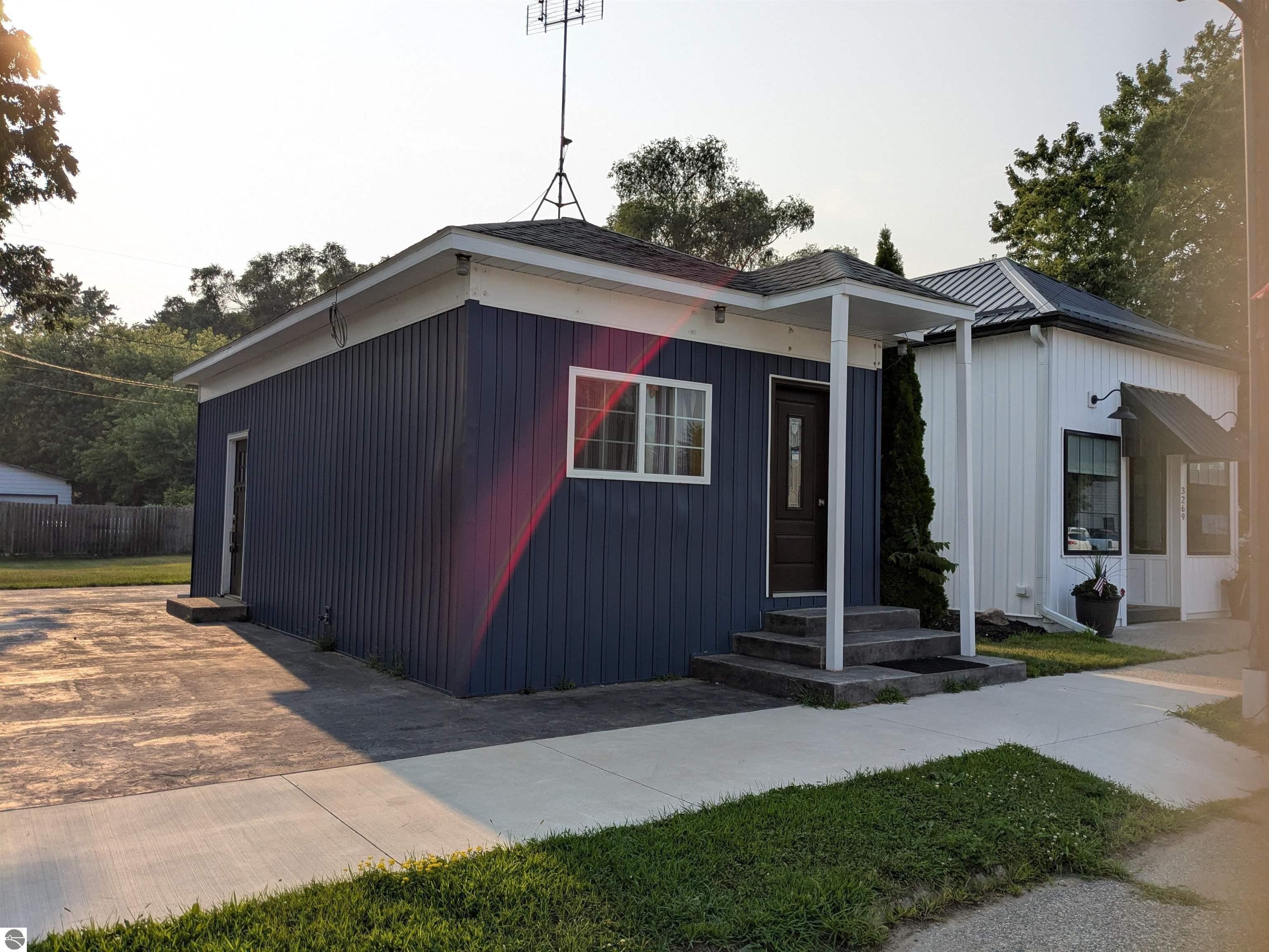 Property Image for 3259 N Woodruff Road