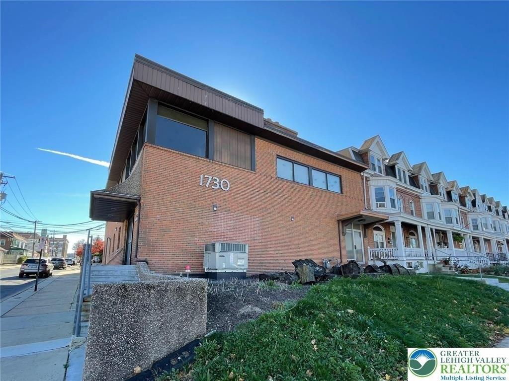 Property Image for 1726 W Chew Street