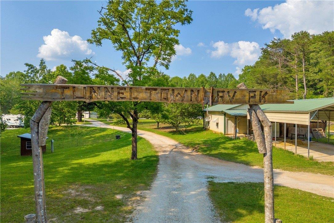 Property Image for 300 Tunnel Town Road