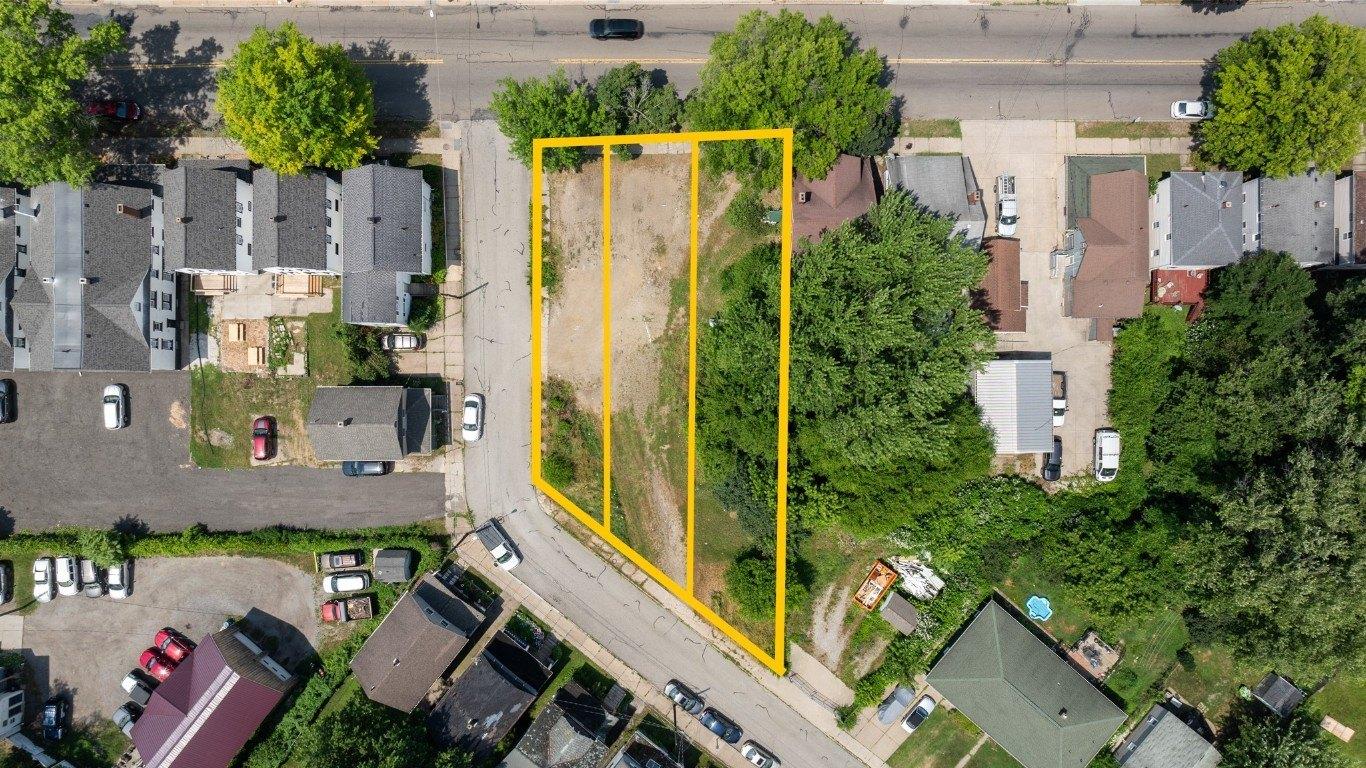 Property Image for 233,235,237 W 26TH Street