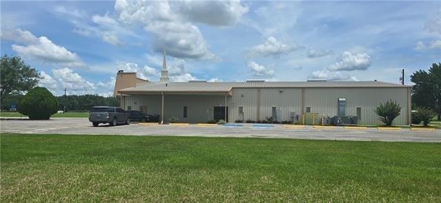 Property Image for 1555 W WILLOW Street