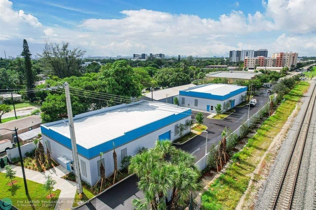 Property Image for 621 NE 1st Ave