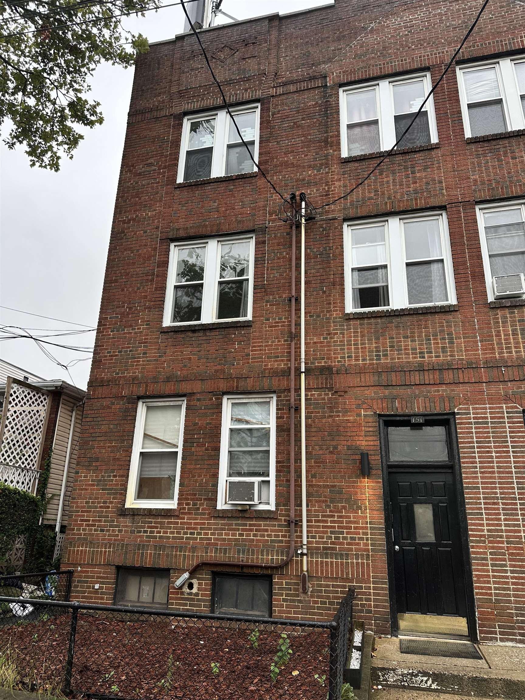 Property Image for 151 Roosevelt Ave