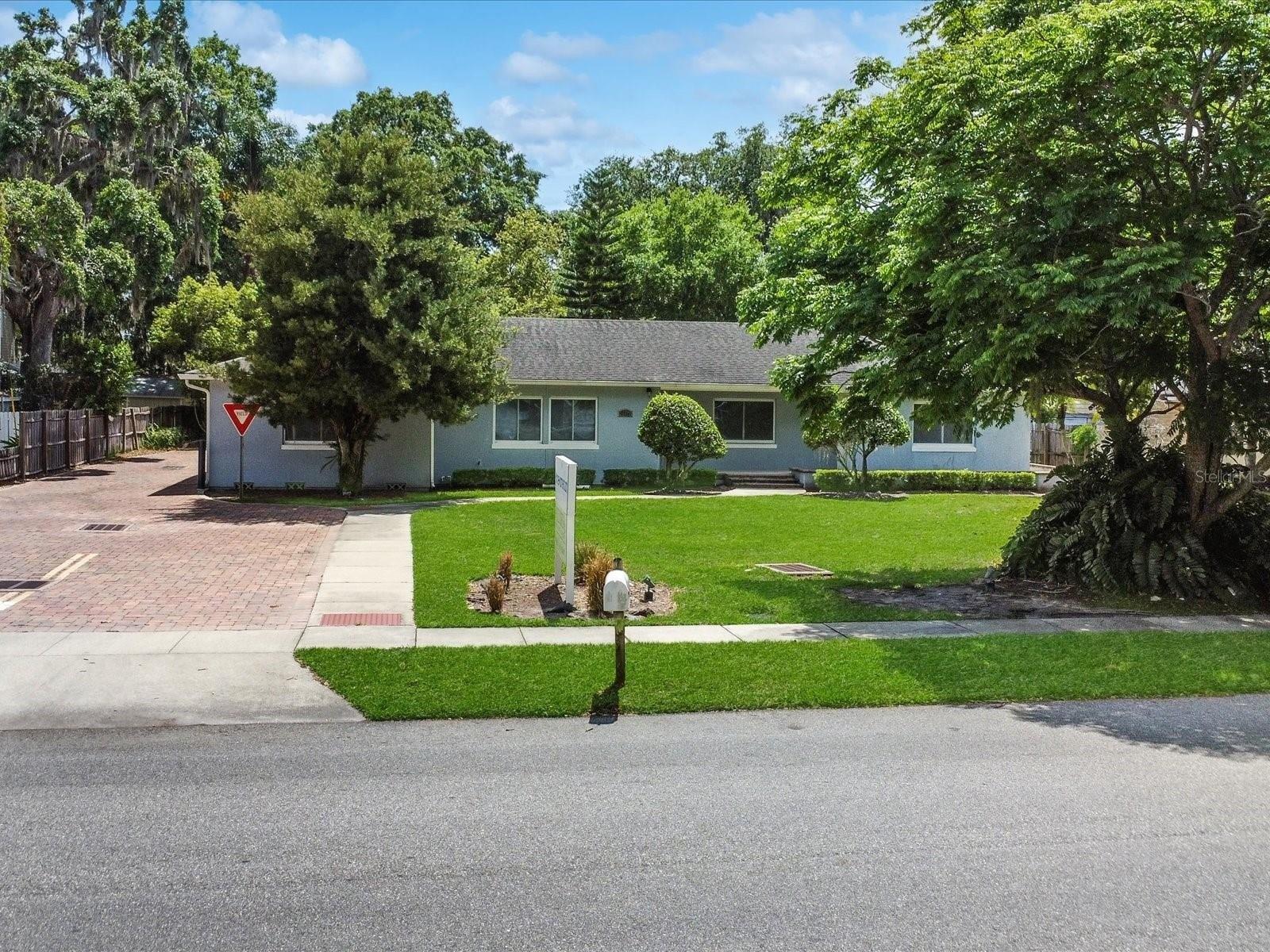 Property Image for 916 Bryan Street
