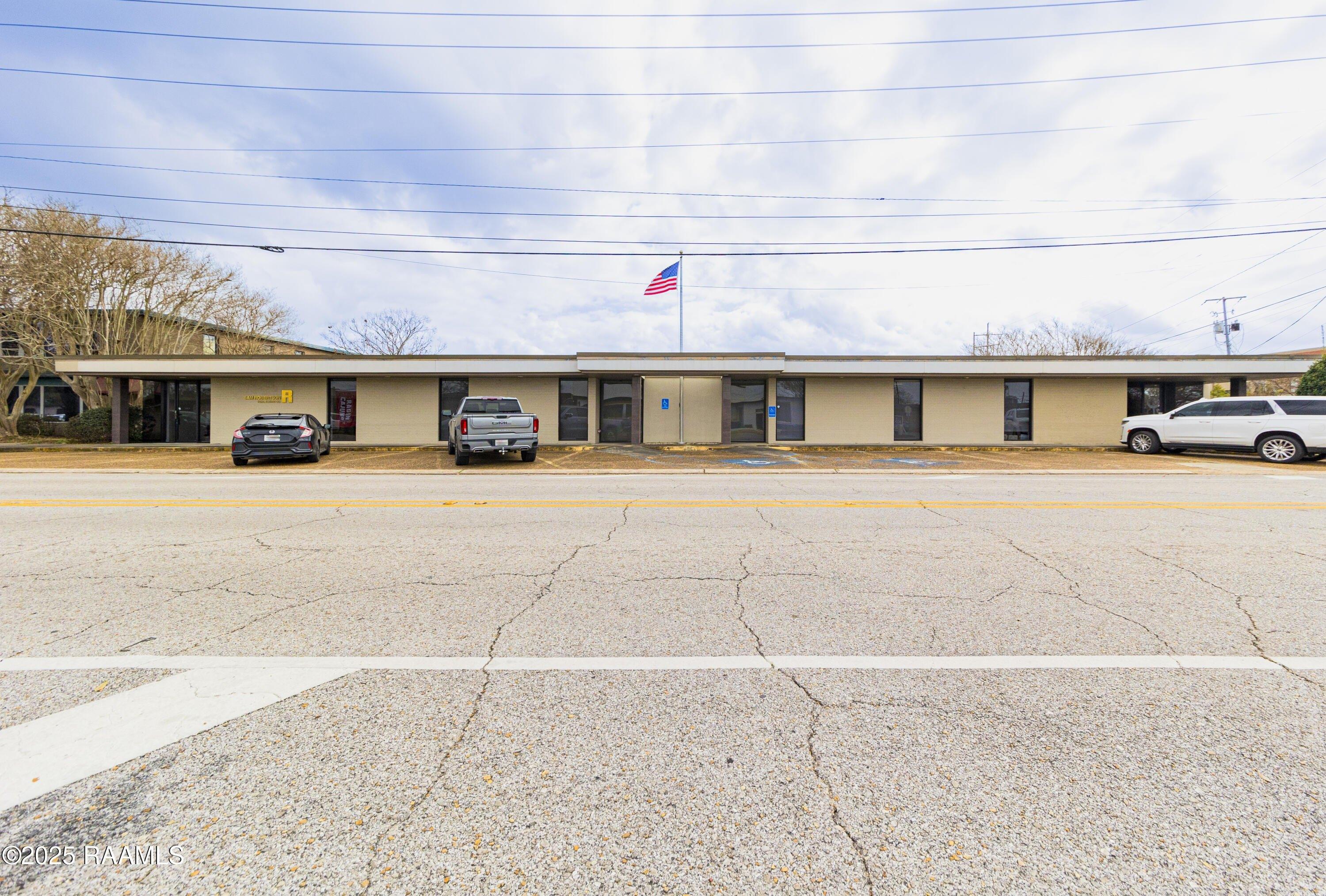 Property Image for 228 Heymann Boulevard