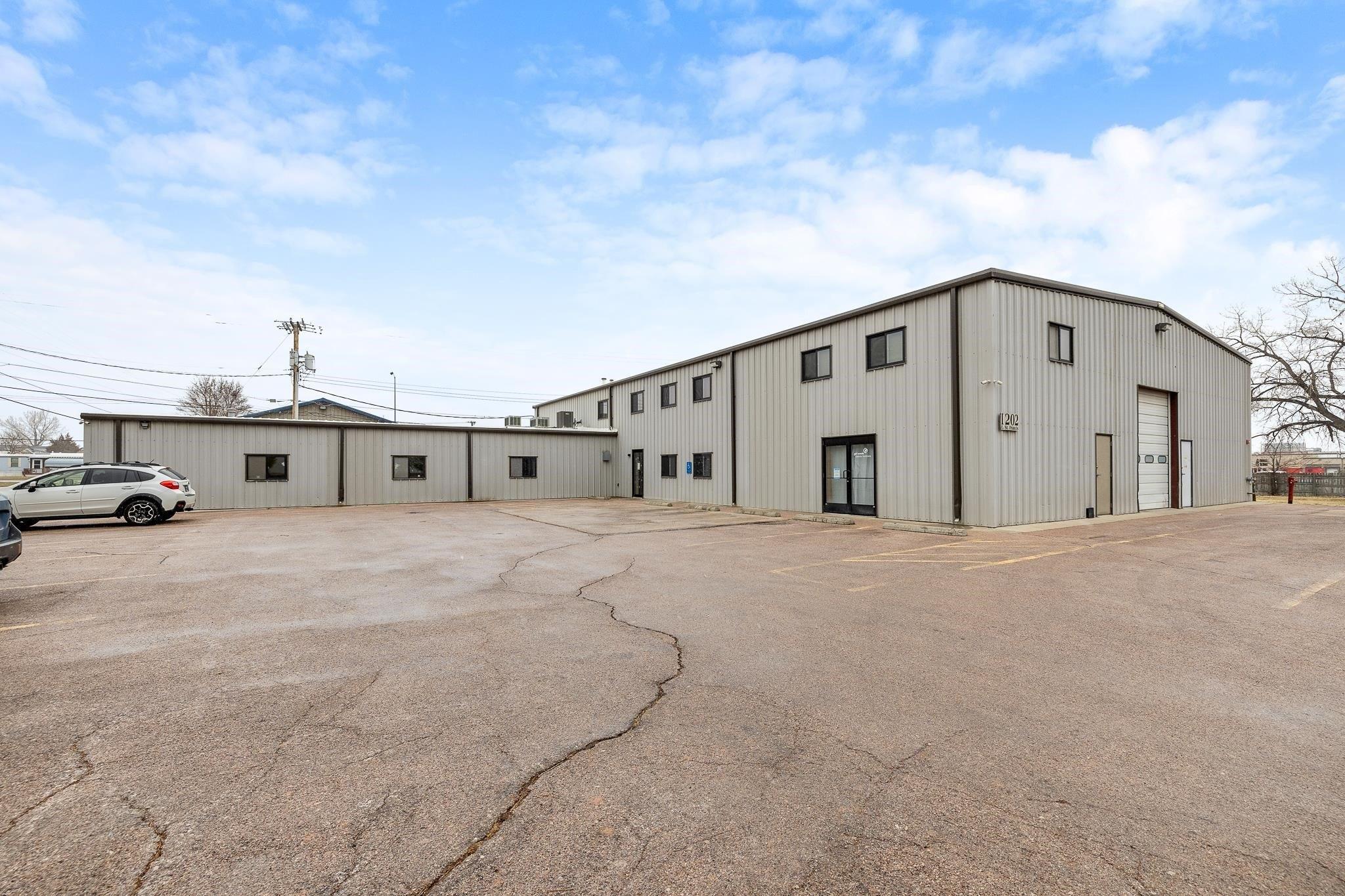 Property Image for 1202 E St. Francis Street